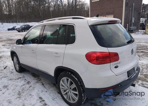 2012 Volkswagen Tiguan Se z USA, uszkodzony, nr VIN WVGBV7AX2CW596336